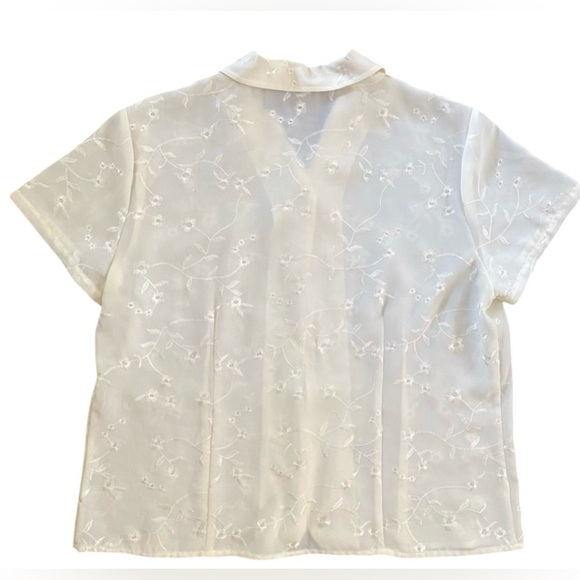 cream floral embroidered button up short sleeve - Picture 4 of 4